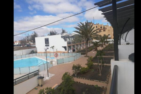 Incantevole appartamento con piscina e stupenda vista mare